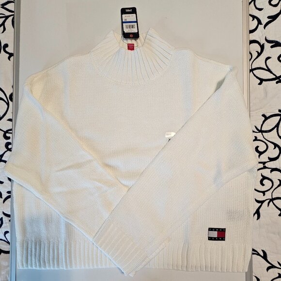 NWT Tommy Hilfiger White Sweater with Mock Turtle neck and Long Sleeves Size XL - Picture 3 of 7